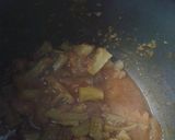 A picture of step 3 of Gobhi ke danthal ki sabzi.