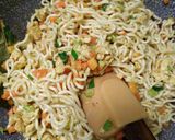 Foto langkah ke 5 dari resep Arem-arem Mie.