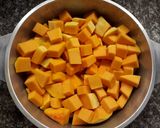 Foto del paso 1 de la receta: Sopa crema de calabacín
