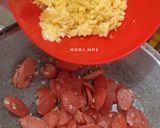 Foto langkah ke 3 dari resep Orak Arik Telur Sosis.
