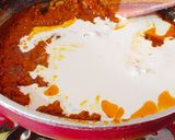 A picture of step 6 of Mix Veg Kolhapuri.