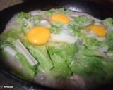 A picture of step 2 of Oyster Omelette.