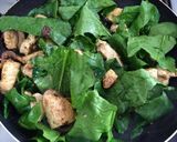 Foto del paso 4 de la receta: Pechuga de pollo con espinacas