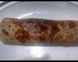A picture of step 6 of Hariyali paneer tikka roll.