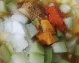 A picture of step 8 of Mix veggies gravy.