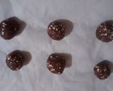 Foto del paso 4 de la receta: Trufas de avena chocolate y coco