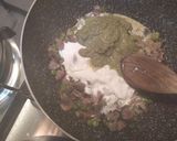 A picture of step 5 of Tagliolini with Truffle, Mushrooms, Peas, and Sausage.
