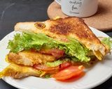 Foto langkah ke 5 dari resep Simple Baked Sandwich with Omelette.