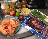 Foto del paso 1 de la receta: Ceviche de pulpo y langostinos con leche de coco 🥥