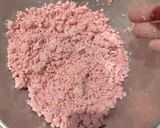 Foto langkah ke 4 dari resep Putu Bumbung Framboise dengan Cetakan.