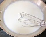 A picture of step 3 of Mango Phirni.