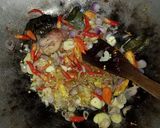 Foto langkah ke 3 dari resep Oseng Kembang Kathes (Bunga Pepaya).