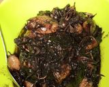 Foto langkah ke 7 dari resep Cumi tinta hitam.