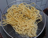 Foto langkah ke 8 dari resep Mie Titi (khas Makasar).