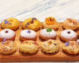 A picture of step 12 of Pumpkin donuts.