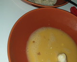 Foto del paso 2 de la receta: ✔Perlas de queso rellenas de mango y frambuesa fritas