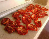 Foto del paso 2 de la receta: Tomates deshidratados al sol