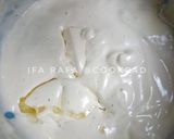 Foto langkah ke 3 dari resep Bolu Keju Kukus untuk bekal si kecil (Tanpa Sp, Bp & Soda Kue).