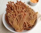 Foto langkah ke 5 dari resep Jamur Enoki Chrispy.