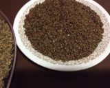 A picture of step 3 of Ayurvedic Mukhwas.