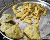 A picture of step 1 of Samosa chaat recipe.
