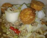 รูปขั้นตอนการทำที่ 4 ของ ผัดผักกาดขาวเต้าหู้ทอดหมูสับ