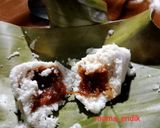 Foto langkah ke 4 dari resep Awug-Awug Daun Pisang.