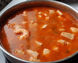 Foto del paso 9 de la receta: Guiso de garbanzos con mero y langostinos