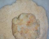 A picture of step 2 of Onion potato parantha.