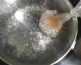 Foto del paso 1 de la receta: Sándwich con huevo pochado