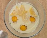 Foto del passaggio 3 della ricetta Ciambella al Limone con Ciliegie