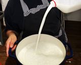 A picture of step 1 of Quesillo.