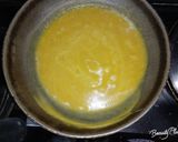 A picture of step 5 of Pumpkin Almond Soup.