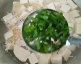 Foto langkah ke 4 dari resep Sup Tahu Putih.