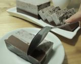 Foto langkah ke 5 dari resep Puding oreo lembut.