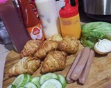 Foto langkah ke 1 dari resep Mini Croissant Sanwich.