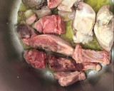 Foto del paso 2 de la receta: Arroz caldoso con setas, verduras y carne, facilito!!