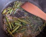 Foto del paso 5 de la receta: Salmón con judías verdes y puré de patata