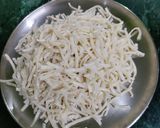 A picture of step 2 of Veg Chowmein.