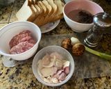 A picture of step 1 of Chả Giò Sandwich.
