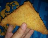 Foto langkah ke 3 dari resep Roti tawar goreng simple.