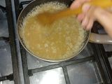 حلوى الكوكاو والسمسم او بما تسمى نوكا الكوكاو