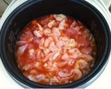 A picture of step 2 of Rice Cooker Chicken Rice Omurice.