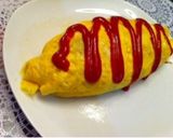 A picture of step 4 of Rice Cooker Chicken Rice Omurice.