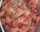 Hình bước làm 4 của món Cá kho thịt