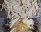 Foto langkah ke 2 dari resep Ubi goreng wijen dan kayu manis.