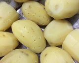 A picture of step 1 of Kashmiri Dum Aloo.