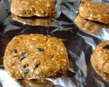 Foto langkah ke 3 dari resep Raisin Oatmeal Scone With Palm Sugar.