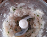Foto del paso 1 de la receta: Sopa de Albóndigas de Merluza