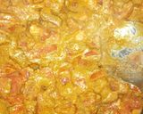 A picture of step 3 of Peas and potato curry.